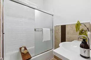 44 Martens Blvd, San Rafael, CA 94901 - Photo 17