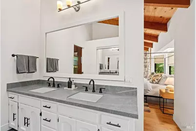 913 Valley View Drive, Healdsburg, CA 95448 - Photo 37