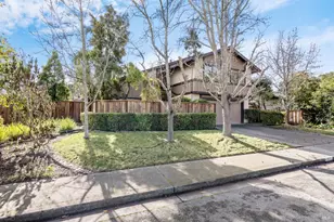 902 Bolton Cir, Benicia, CA 94510 - Photo 3