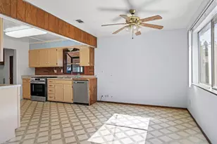 324 Hamilton Dr, Fairfield, CA 94533 - Photo 9