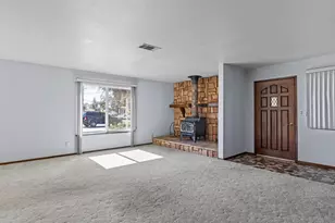 324 Hamilton Dr, Fairfield, CA 94533 - Photo 7