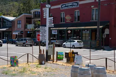 21020 Redwood Highway, Geyserville, CA 95441 - Photo 9