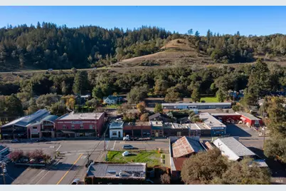21020 Redwood Highway, Geyserville, CA 95441 - Photo 7