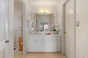 266 Bayview Ave, Belvedere, CA 94920 - Photo 17