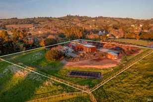 519 Horse Barn Rd, Healdsburg, CA 95448 - Photo 3