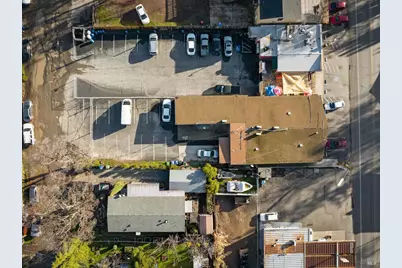 14092 Lakeshore Drive, Clearlake, CA 95422 - Photo 3