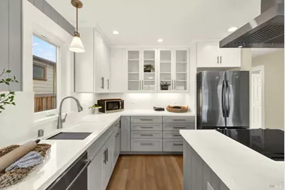 926 W K Street, Benicia, CA 94510 - Photo 23