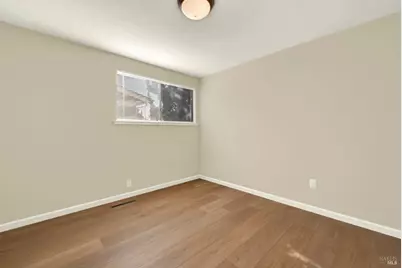926 W K Street, Benicia, CA 94510 - Photo 35