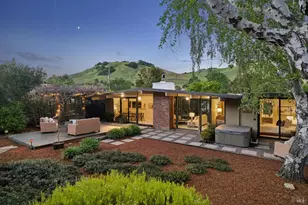 861 Del Ganado Rd, San Rafael, CA 94903 - Photo 1