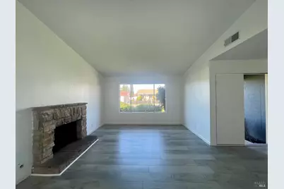 464 Evelyn Circle, Vallejo, CA 94589 - Photo 5