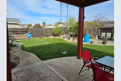 904 Shelduck Court, Suisun City, CA 94585 - Photo 9