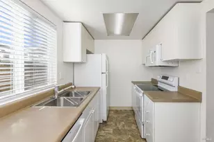 19 Manchester Ct, Novato, CA 94947 - Photo 7