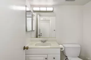 19 Manchester Ct, Novato, CA 94947 - Photo 15