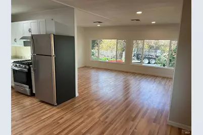 717 N McDowell Boulevard #511, Petaluma, CA 94954 - Photo 7