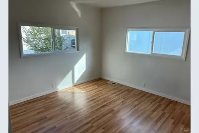 717 N McDowell Boulevard #511, Petaluma, CA 94954 - Photo 11