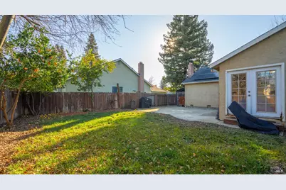 113 Christine Drive, Vacaville, CA 95687 - Photo 17