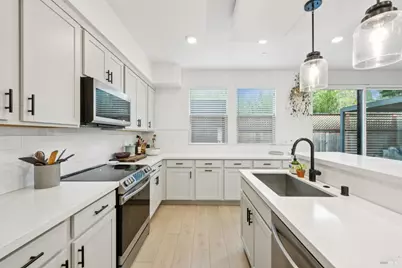 2221 Versaro Drive, Santa Rosa, CA 95403 - Photo 33