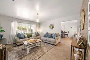 610 Sierra Dr, Dixon, CA 95620 - Photo 3