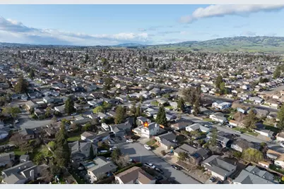 1111 Saint Vincent Court, Petaluma, CA 94954 - Photo 45