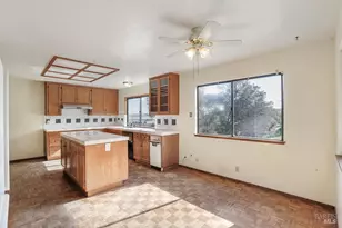 2410 Oakridge Ln, Benicia, CA 94510 - Photo 57