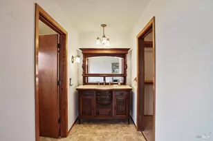 2410 Oakridge Ln, Benicia, CA 94510 - Photo 33