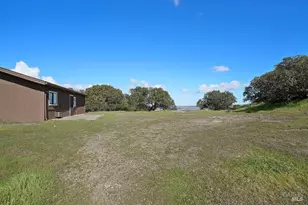 2410 Oakridge Ln, Benicia, CA 94510 - Photo 65