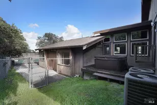 2410 Oakridge Ln, Benicia, CA 94510 - Photo 61
