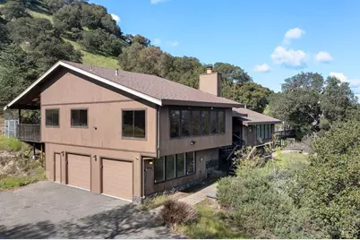 2410 Oakridge Lane, Benicia, CA 94510 - Photo 3