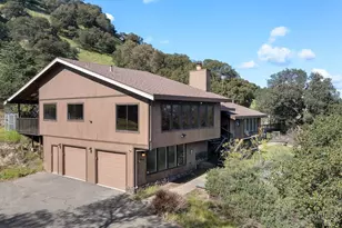 2410 Oakridge Ln, Benicia, CA 94510 - Photo 3