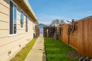 1206 Ricky Ct, Suisun City, CA 94585 - Photo 31