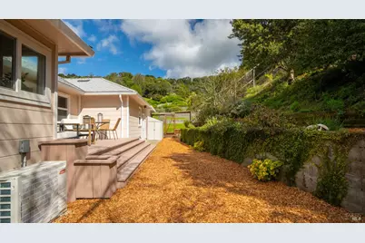 6 Sherwood Place, Novato, CA 94945 - Photo 41