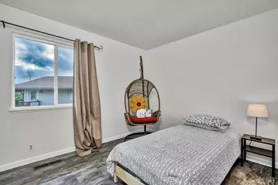 18528 N Shore Drive, Hidden Valley Lake, CA 95467 - Photo 23