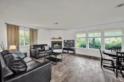 18528 N Shore Drive, Hidden Valley Lake, CA 95467 - Photo 11