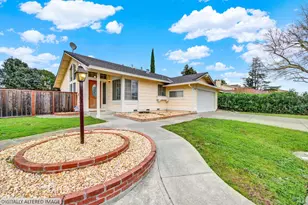 4924 Fairmont Ct, Fairfield, CA 94534 - Photo 3