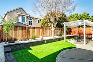 338 Ridgecrest Cir, Suisun City, CA 94585 - Photo 47