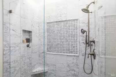 37 Creekside Court, Corte Madera, CA 94925 - Photo 17