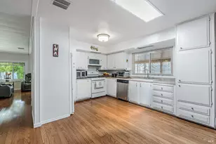 815 Las Palmas Ave, Novato, CA 94949 - Photo 3