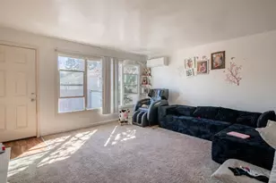 806 W 7th St, Antioch, CA 94509 - Photo 11