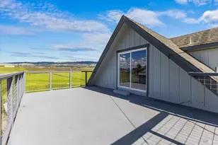 166 Davis Ln, Penngrove, CA 94951 - Photo 37