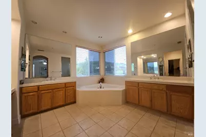 2901 Pebble Beach Circle, Fairfield, CA 94534 - Photo 27