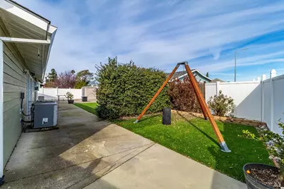 240 Long Street, Suisun City, CA 94585 - Photo 47