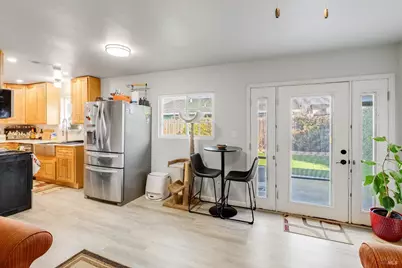 240 Long Street, Suisun City, CA 94585 - Photo 21