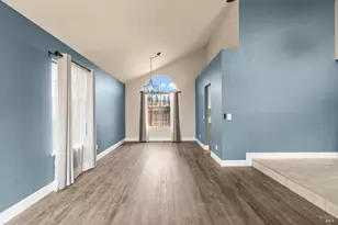 172 Cornell St, Windsor, CA 95492 - Photo 5