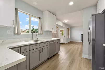 172 Cornell Street, Windsor, CA 95492 - Photo 11