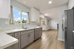 172 Cornell St, Windsor, CA 95492 - Photo 11