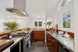 637 5th St, Sonoma, CA 95476 - Photo 11