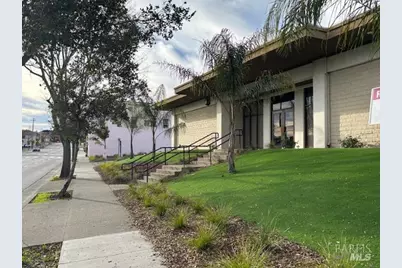 200 Washington Street, Petaluma, CA 94952 - Photo 1