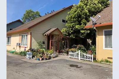 1109 Evans Drive, Santa Rosa, CA 95405 - Photo 3