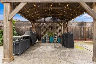 77 Chelsea Drive, Santa Rosa, CA 95403 - Photo 43