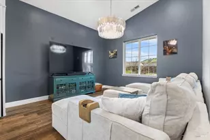 77 Chelsea Dr, Santa Rosa, CA 95403 - Photo 5